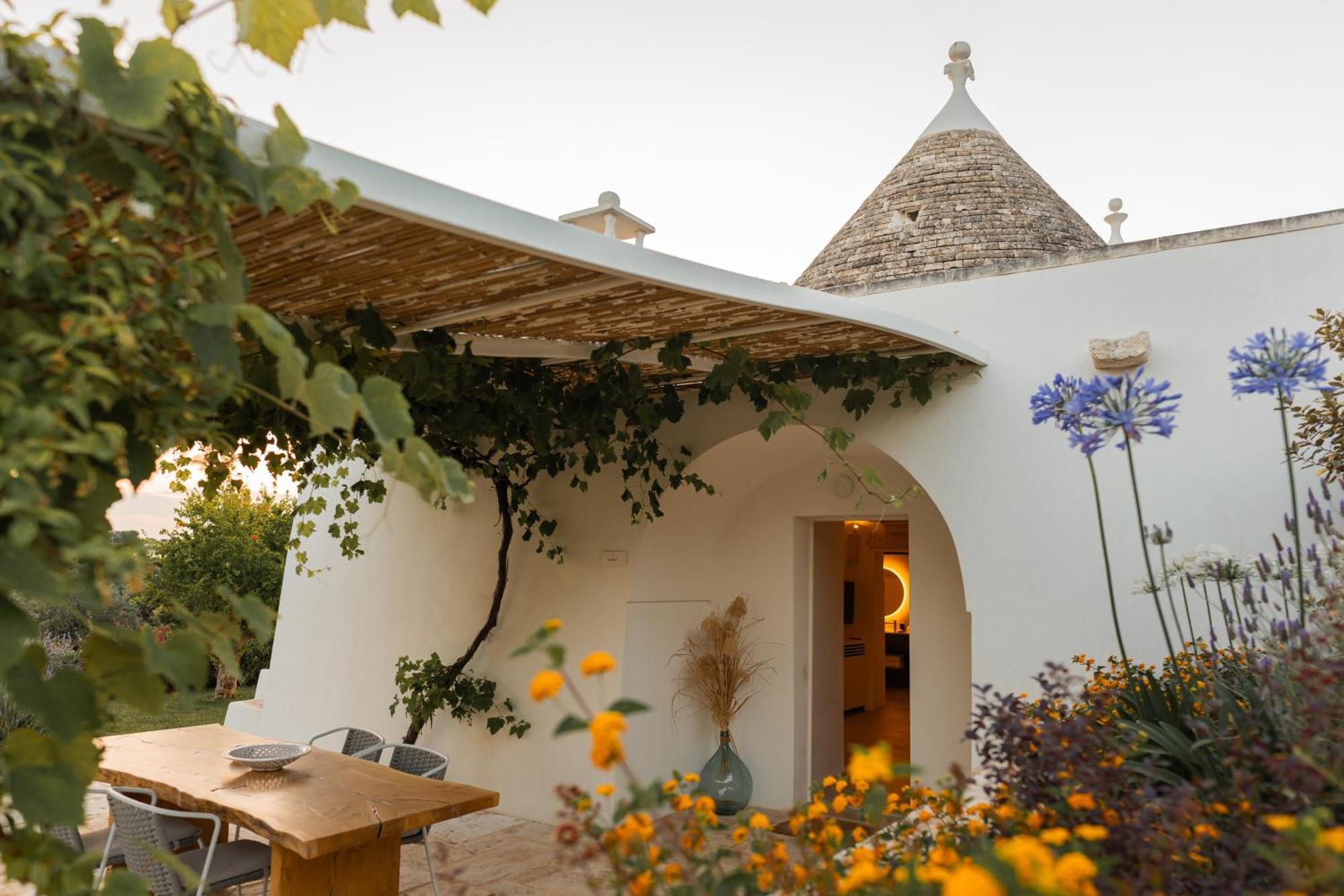 Bed and Breakfast Essenza Relais Contemporaneo Cisternino Exterior foto