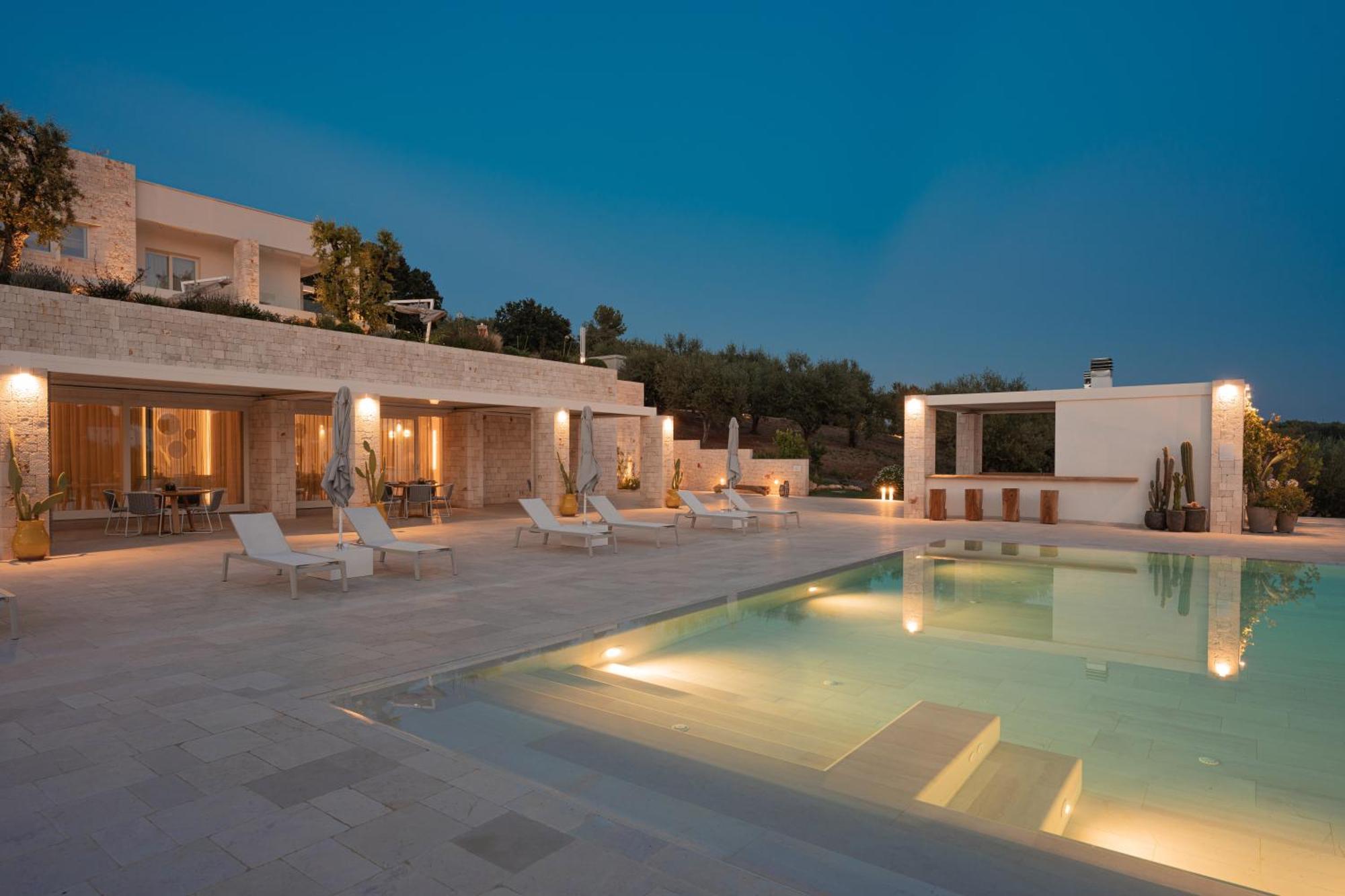 Bed and Breakfast Essenza Relais Contemporaneo Cisternino Exterior foto