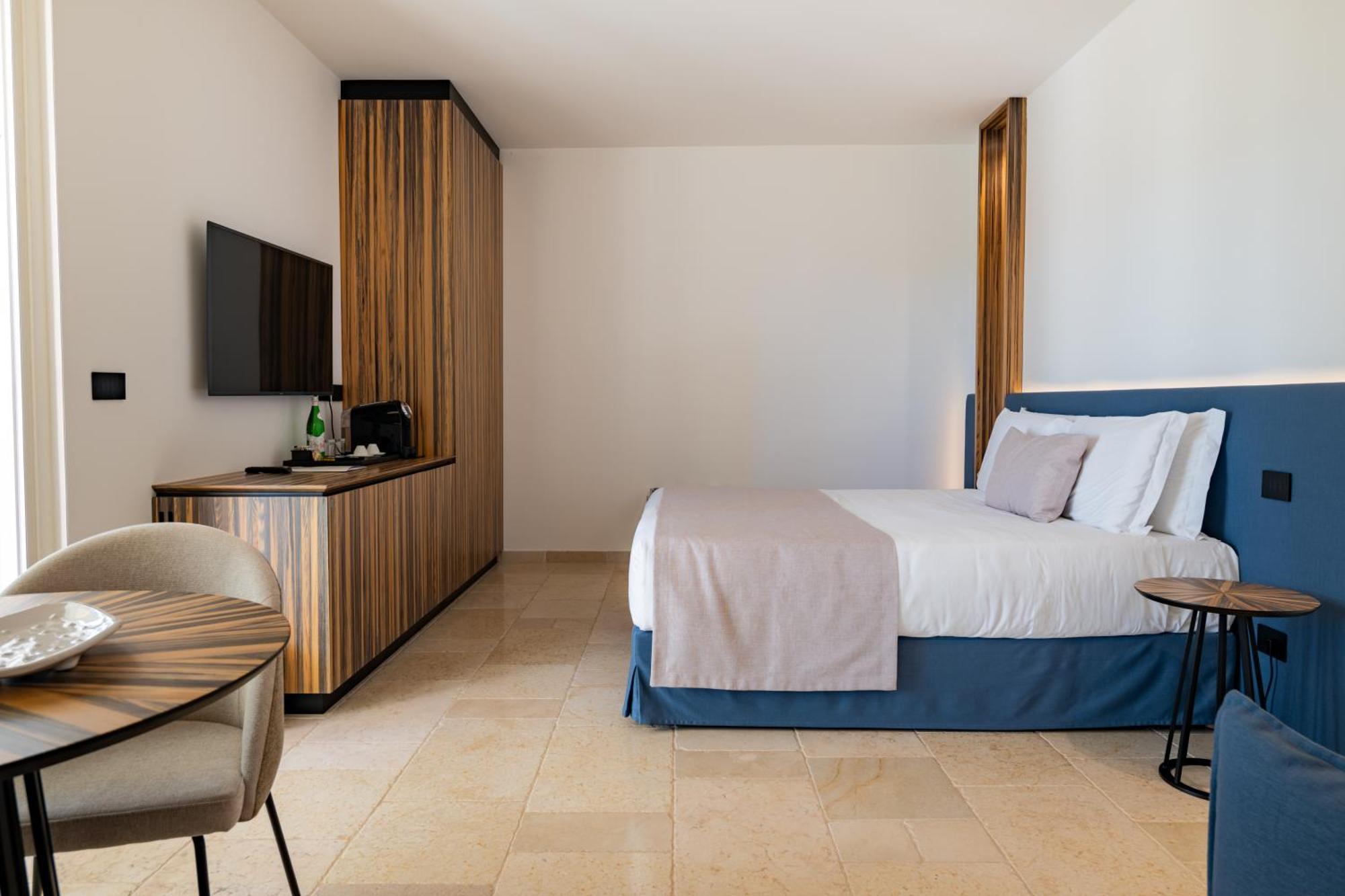 Bed and Breakfast Essenza Relais Contemporaneo Cisternino Exterior foto